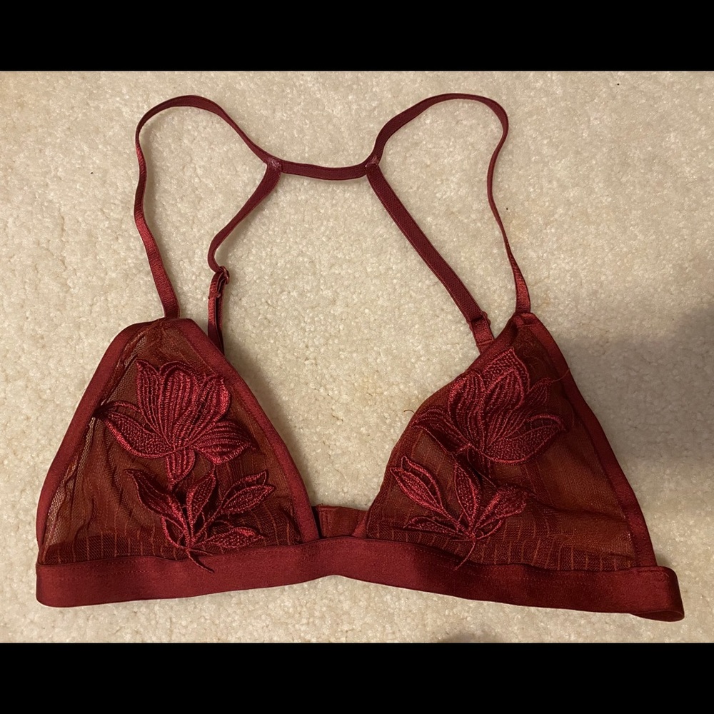 5 Assorted Adjustable Bralettes - Picture 2 of 6